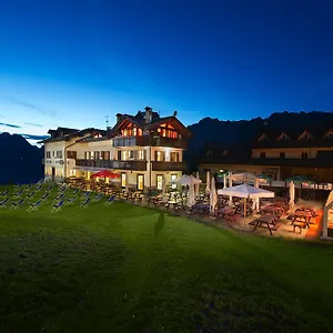 Hotel Gallo Cedrone ***